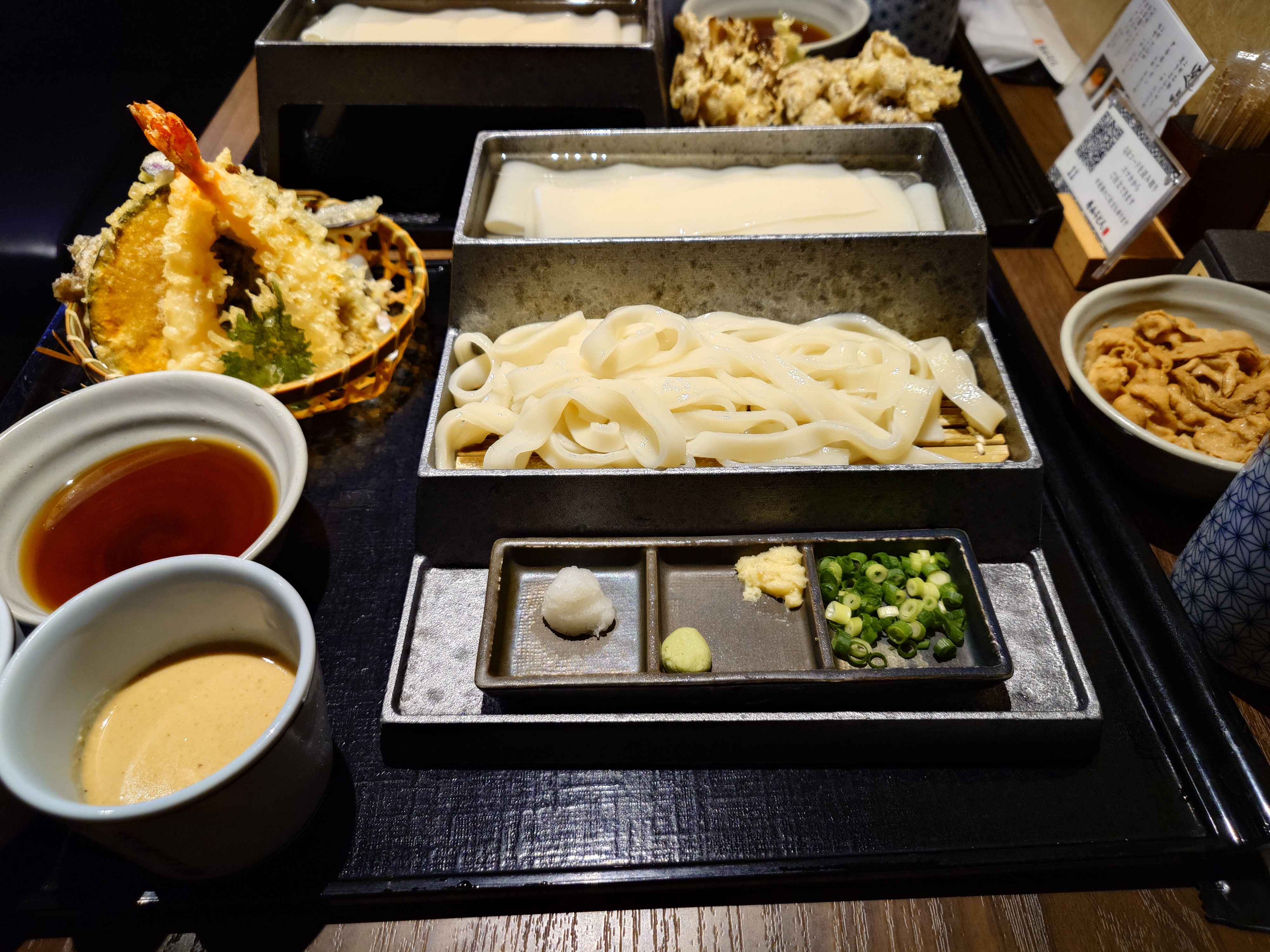 ひも川うどん